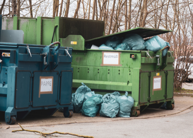 Garbage Compactor Machine